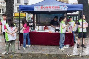 德天空：金玟哉对自己的处境不满意，但无意在今夏离开拜仁